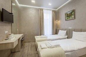 Hotel Grand Mark by ACADEMIA