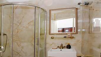 Apartments & Rooms Flowers