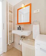 Flowers Premium Apartments & Rooms