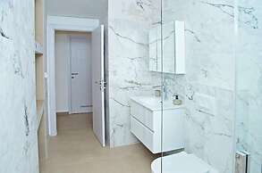 Flowers Premium Apartments & Rooms