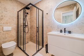 Flowers Premium Apartments & Rooms