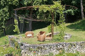 A L'orée du Bois - Chambres D'hôtes