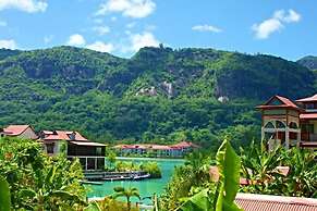Eden Island, Beach front, Luxury, 3 Bed Ensuite, WiFi