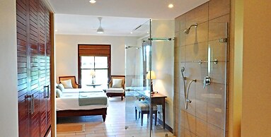 Eden Island, Beach front, Luxury, 3 Bed Ensuite, WiFi