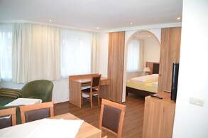 Neue Post Apartments