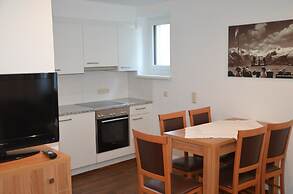 Neue Post Apartments