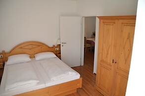 Neue Post Apartments