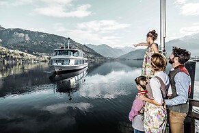 Neue Post Apartments