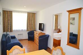 Neue Post Apartments