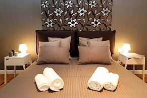 Home2Rome - Trastevere Roma Libera