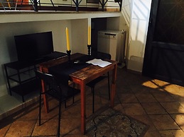 Home2Rome - Trastevere Mercanti I