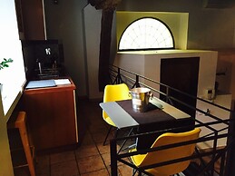 Home2Rome - Trastevere Mercanti I