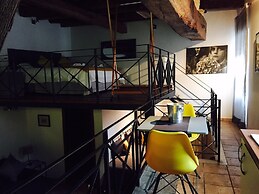 Home2Rome - Trastevere Mercanti I