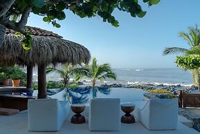 Casa Manzanillo Boutique Hotel