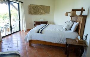 Casa Manzanillo Boutique Hotel
