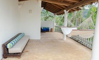 Casa Manzanillo Boutique Hotel