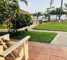 Casa Manzanillo Boutique Hotel