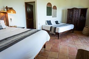 Casa Manzanillo Boutique Hotel