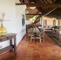 Casa Manzanillo Boutique Hotel