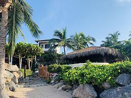 Casa Manzanillo Boutique Hotel