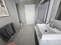 Newfound Inn & Suites