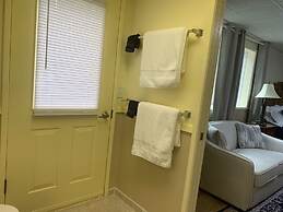 Deal's Bed & Breakfast Inn