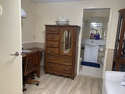 Deal's Bed & Breakfast Inn