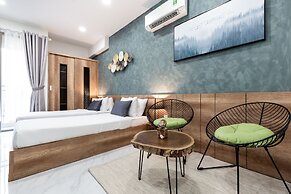 Blue Fingers Rivergate