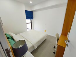 Blue Fingers Rivergate