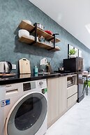 Blue Fingers Rivergate