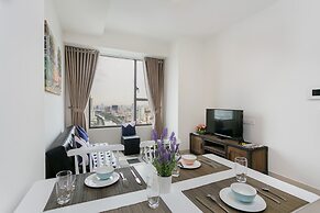 Blue Fingers Rivergate