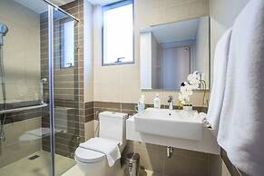 Blue Fingers Rivergate