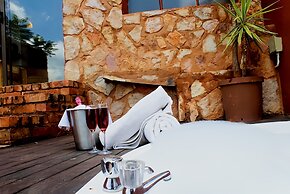 La Montagne Guest Lodge