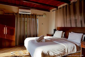 La Montagne Guest Lodge