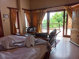 La Montagne Guest Lodge