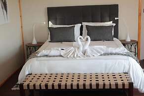 La Montagne Guest Lodge