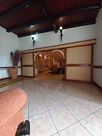 La Montagne Guest Lodge