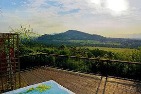 La Montagne Guest Lodge