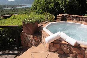 La Montagne Guest Lodge