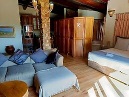 La Montagne Guest Lodge