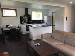 3 & 4 Bedroom Houses in Seaview Crescent