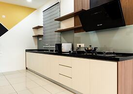 Southwest Designer's Suite by D Imperio Homestay