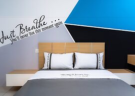 Southwest Designer's Suite by D Imperio Homestay