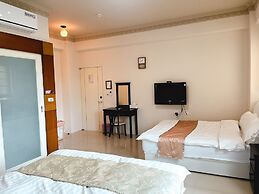 TONG YI Homestay
