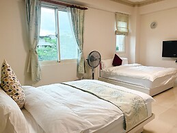 TONG YI Homestay