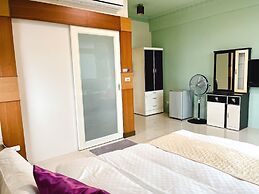 TONG YI Homestay