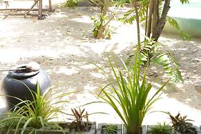 Alyssa's Garden Home