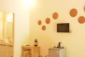 Alyssa's Garden Home