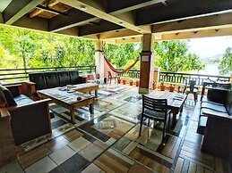 Hotel Forest Lake Backpackers' Hostel