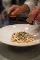 THE MONNA LISA RESORT